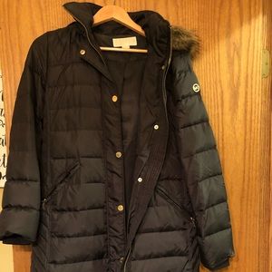 Michael Kors Faux-Fur-Trim Hooded Down Coat